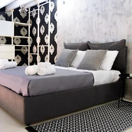 بيت للعطل Pozzillo Appartament -near The Cathedral *