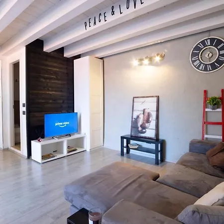 بيت للعطل Pozzillo Appartament -near The Cathedral *